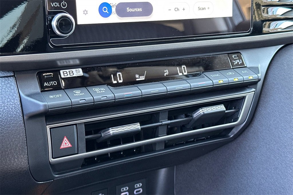 New 2026 Toyota Camry LE image 19
