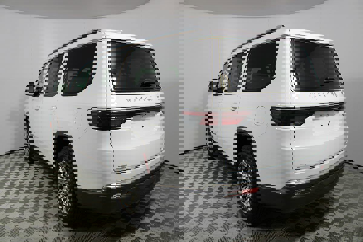 Used 2022 Jeep Wagoneer Series II image 50