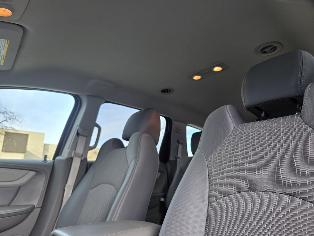 Used 2016 Chevrolet Traverse LS image 19