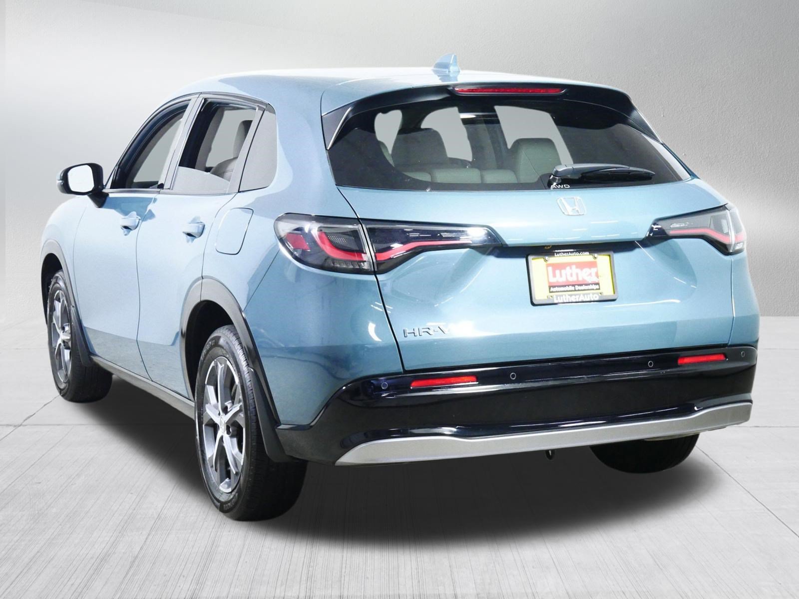 Used 2024 Honda HR-V EX-L image 5