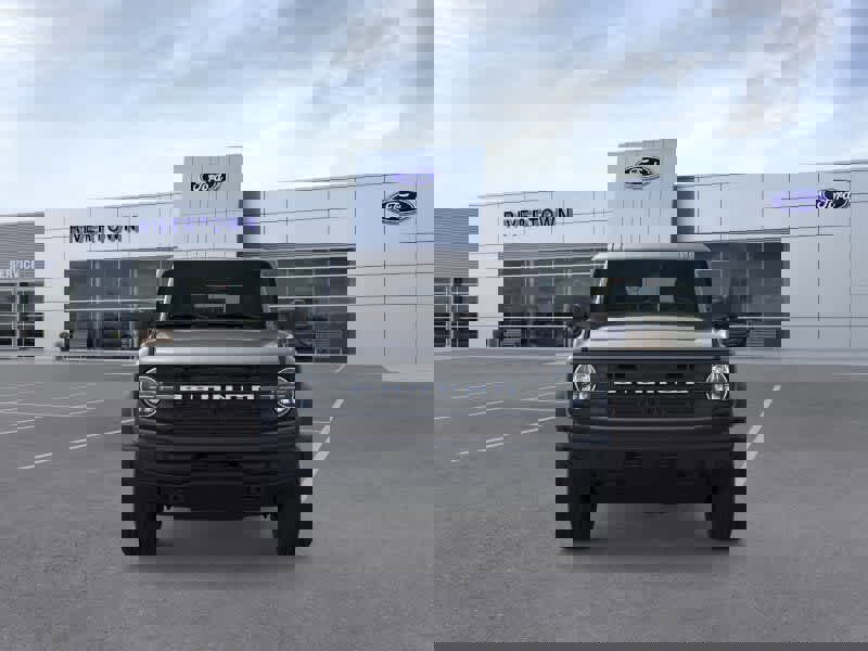 New 2025 Ford Bronco 4-Door image 6