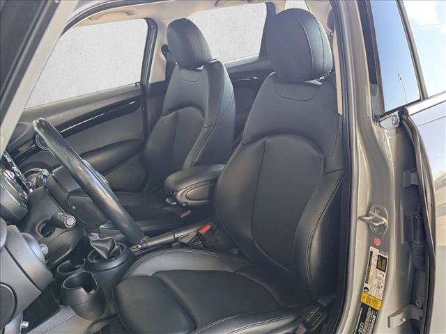 Used 2018 MINI Cooper S image 16