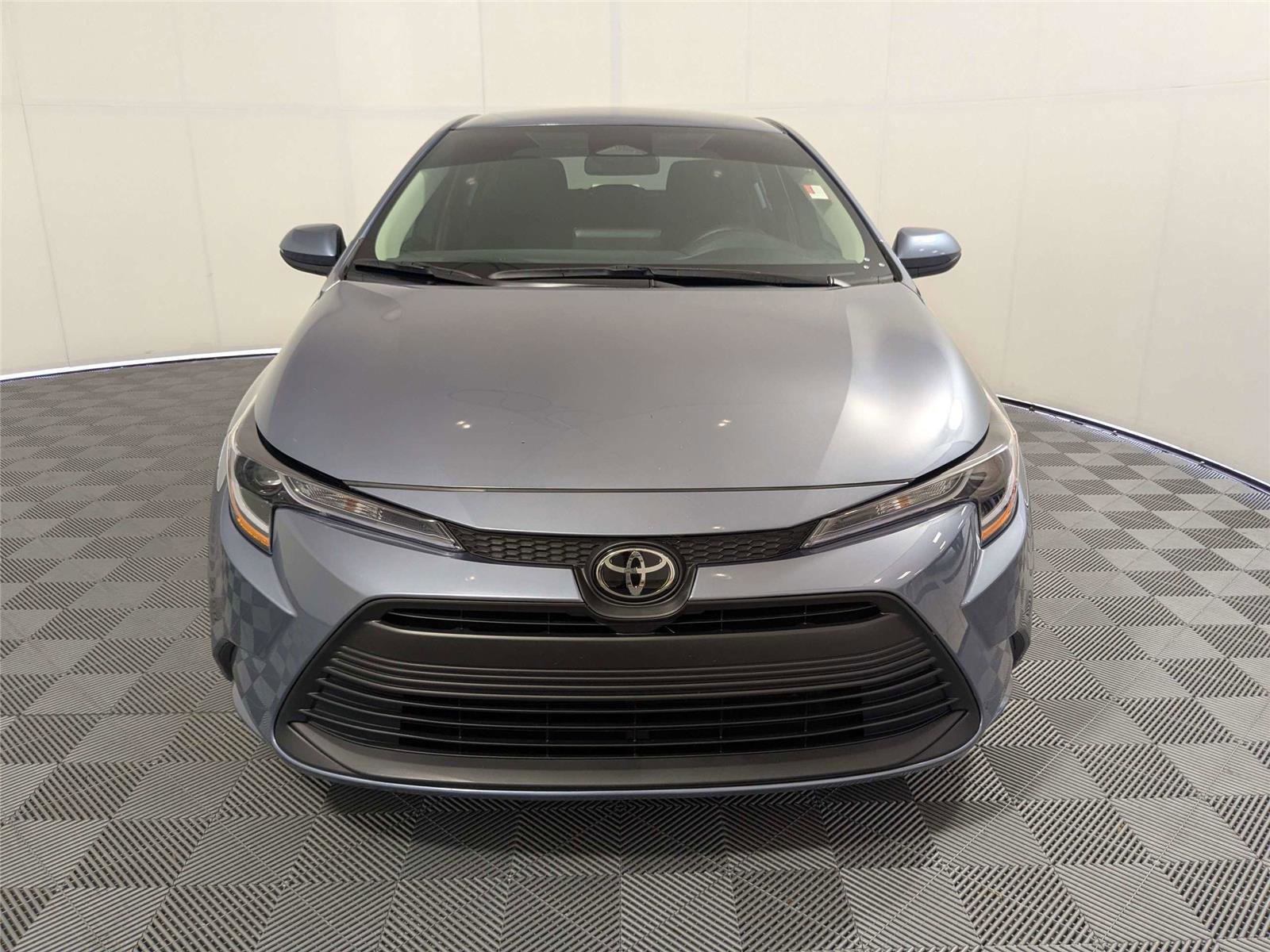 Certified 2026 Toyota Corolla LE FWD image 3