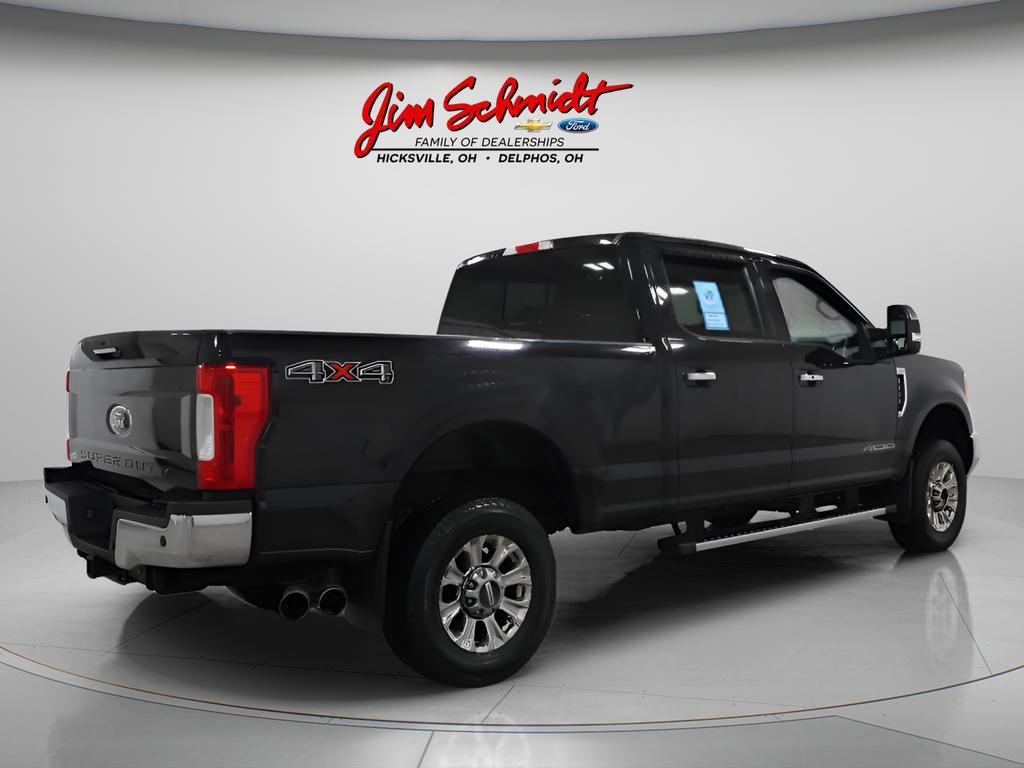 Used 2017 Ford F250 Lariat w/ Lariat Ultimate Package image 6