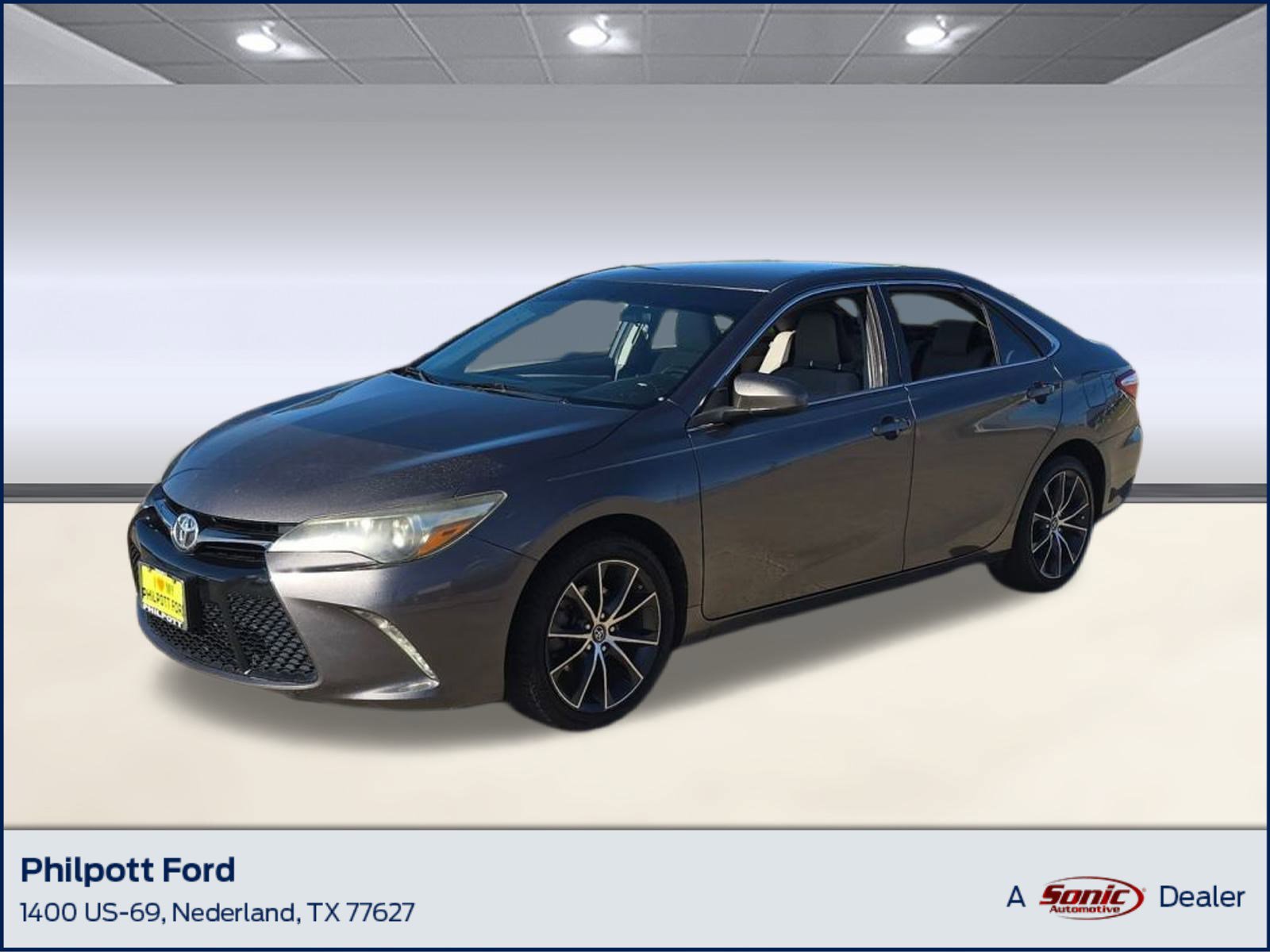 Used 2016 Toyota Camry XSE