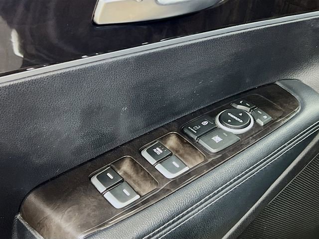Used 2017 Kia Sorento LX w/ LX Convenience Package image 17