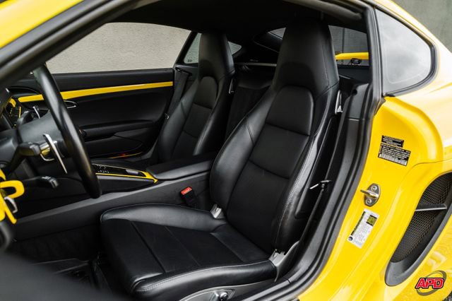 Used 2016 Porsche Cayman RWD image 5