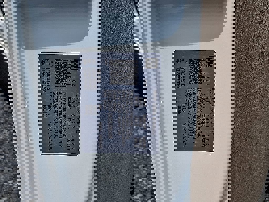 New 2025 Chevrolet Express 3500 w/ Driver Convenience Package image 14