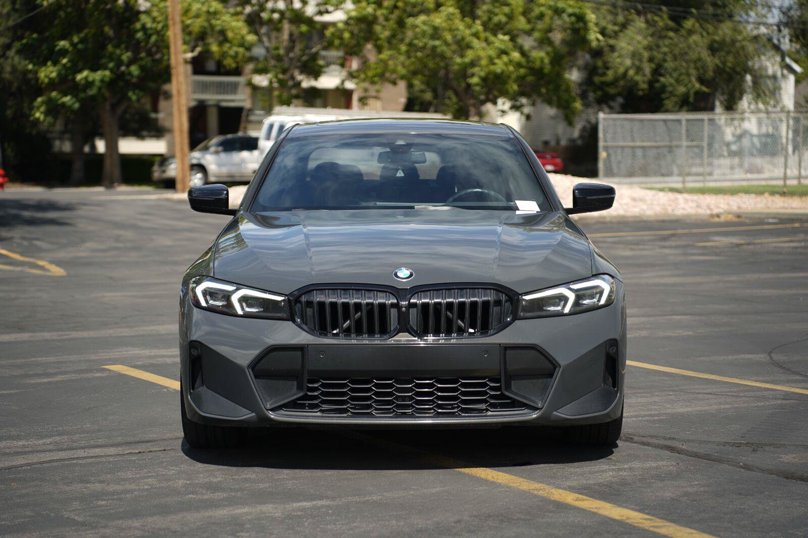 Used 2023 BMW 330i xDrive Sedan w/ M Sport Package AWD/4WD image 8