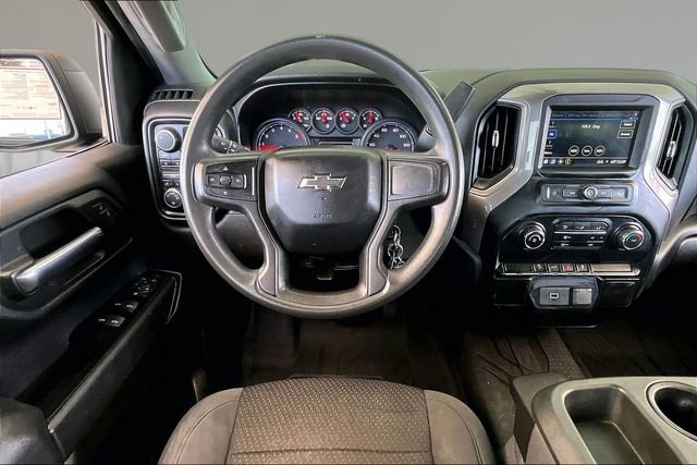 Used 2019 Chevrolet Silverado 1500 Custom Trail Boss w/ Custom Convenience Package AWD/4WD image 8