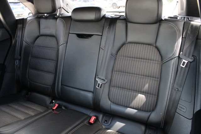 Used 2023 Porsche Macan Turbo AWD/4WD image 19