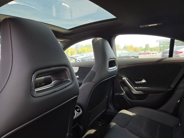 New 2025 Mercedes-Benz CLA 250 4MATIC image 27