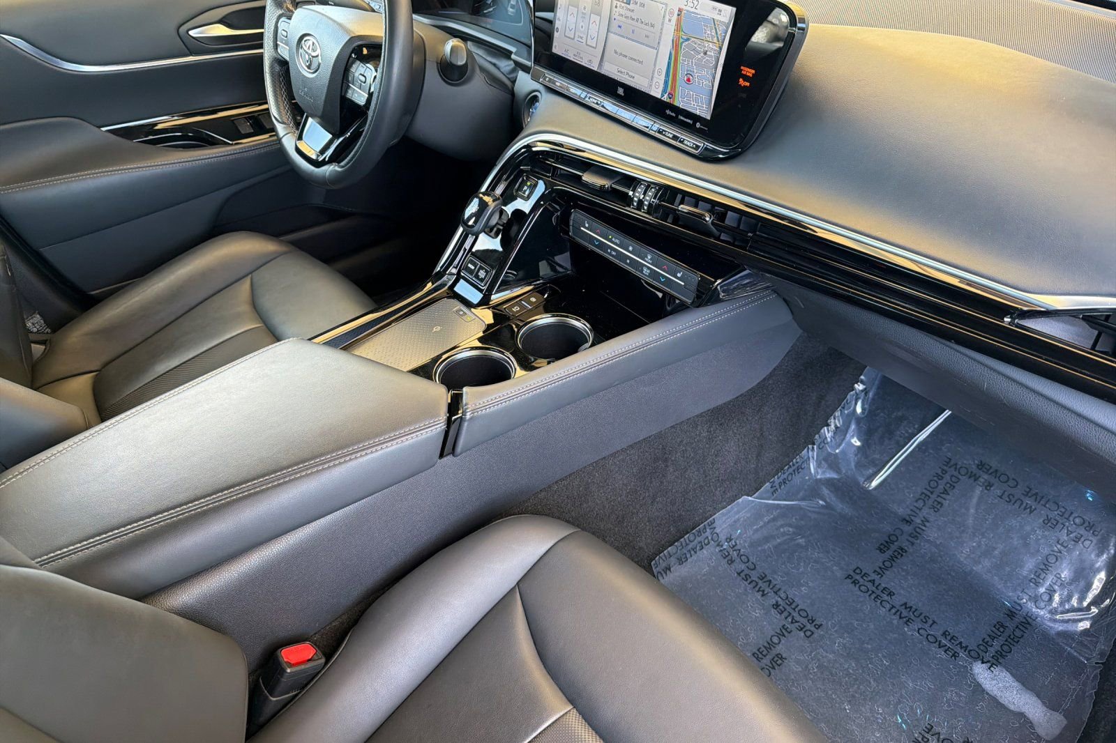 Certified 2021 Toyota Mirai w/ Advanced Technology Package RWD image 18