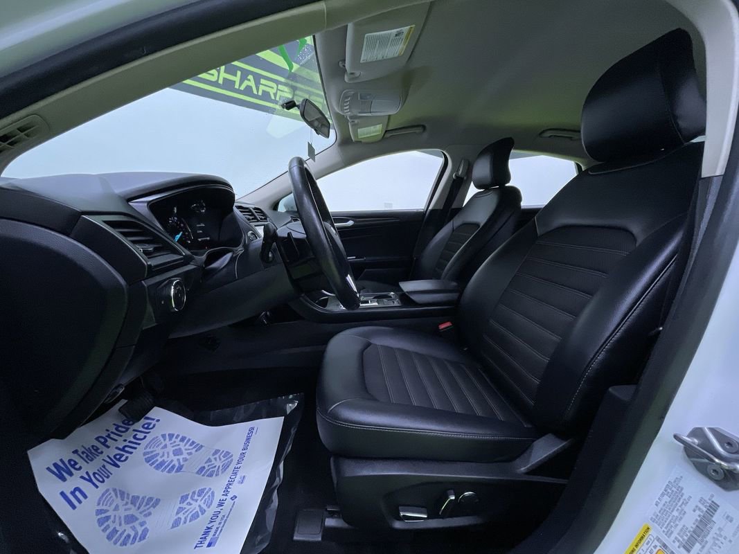 Used 2018 Ford Fusion SE w/ Equipment Group 201A image 17