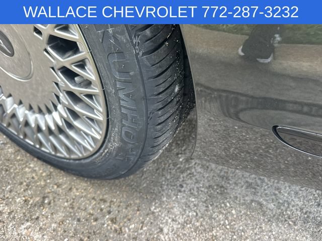 Used 2020 Genesis G90 3.3T Premium RWD image 10