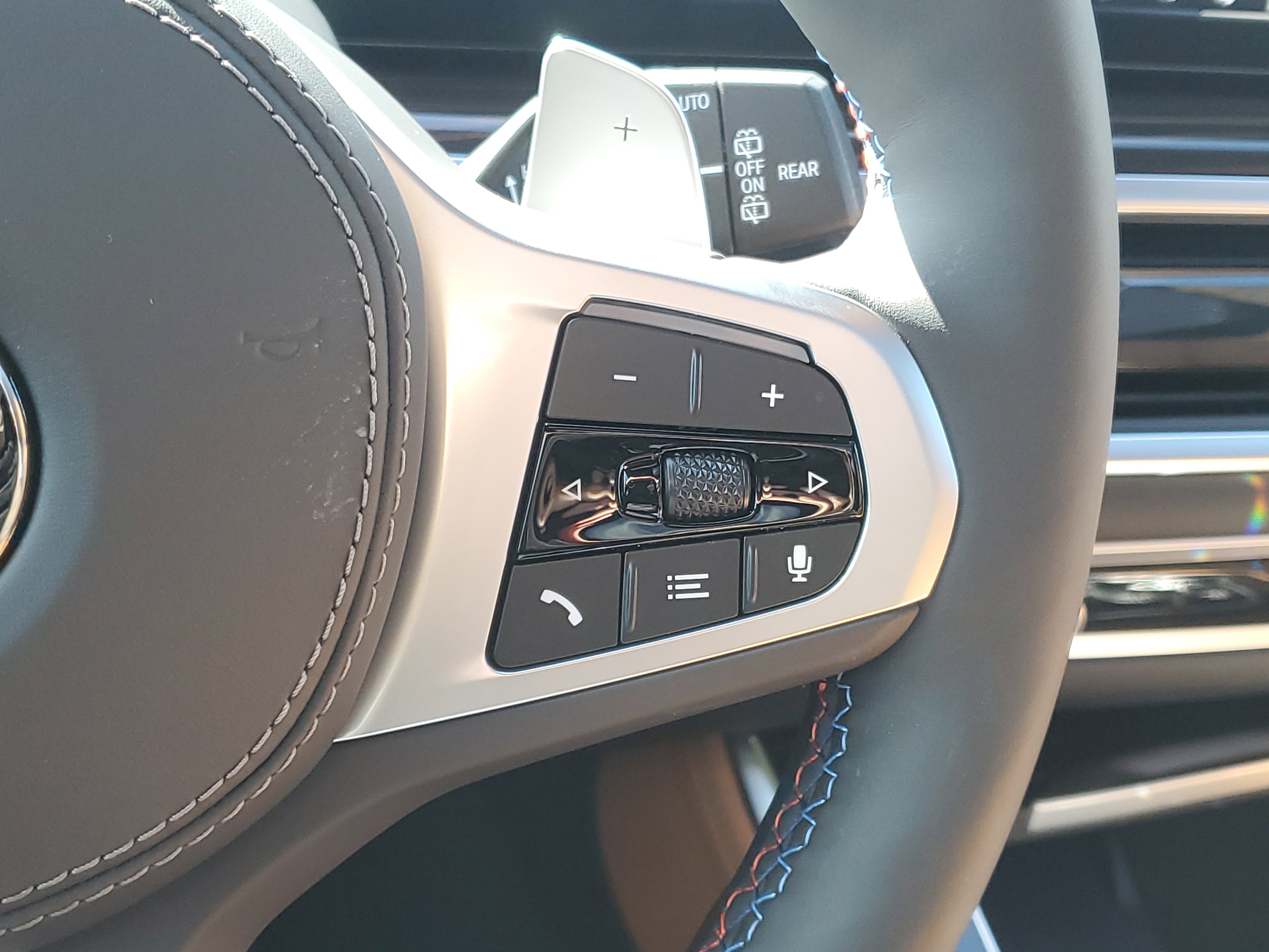 New 2026 BMW X5 M60i image 13