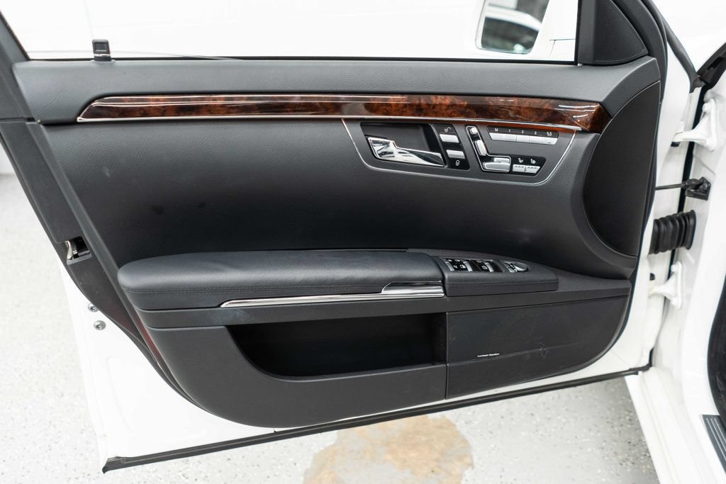 Used 2013 Mercedes-Benz S 550 4MATIC image 17