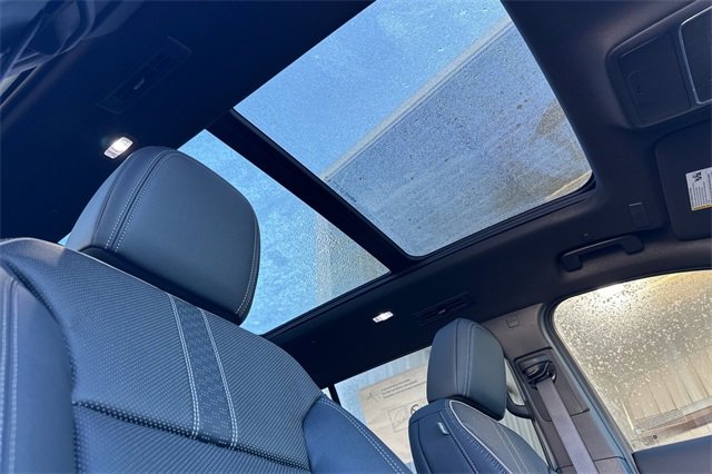 New 2026 Chevrolet Traverse High Country image 23