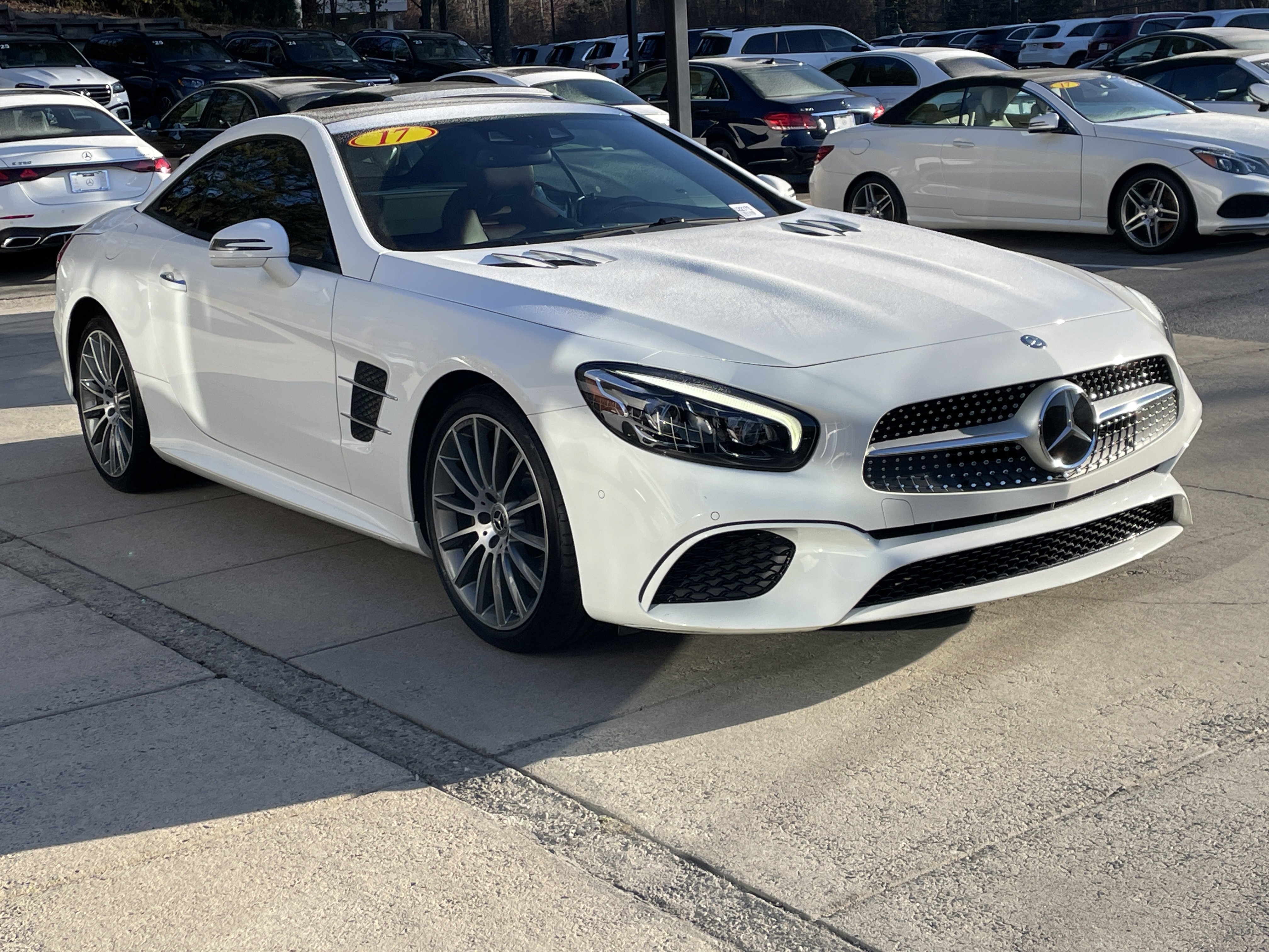 Used 2017 Mercedes-Benz SL 450 image 6