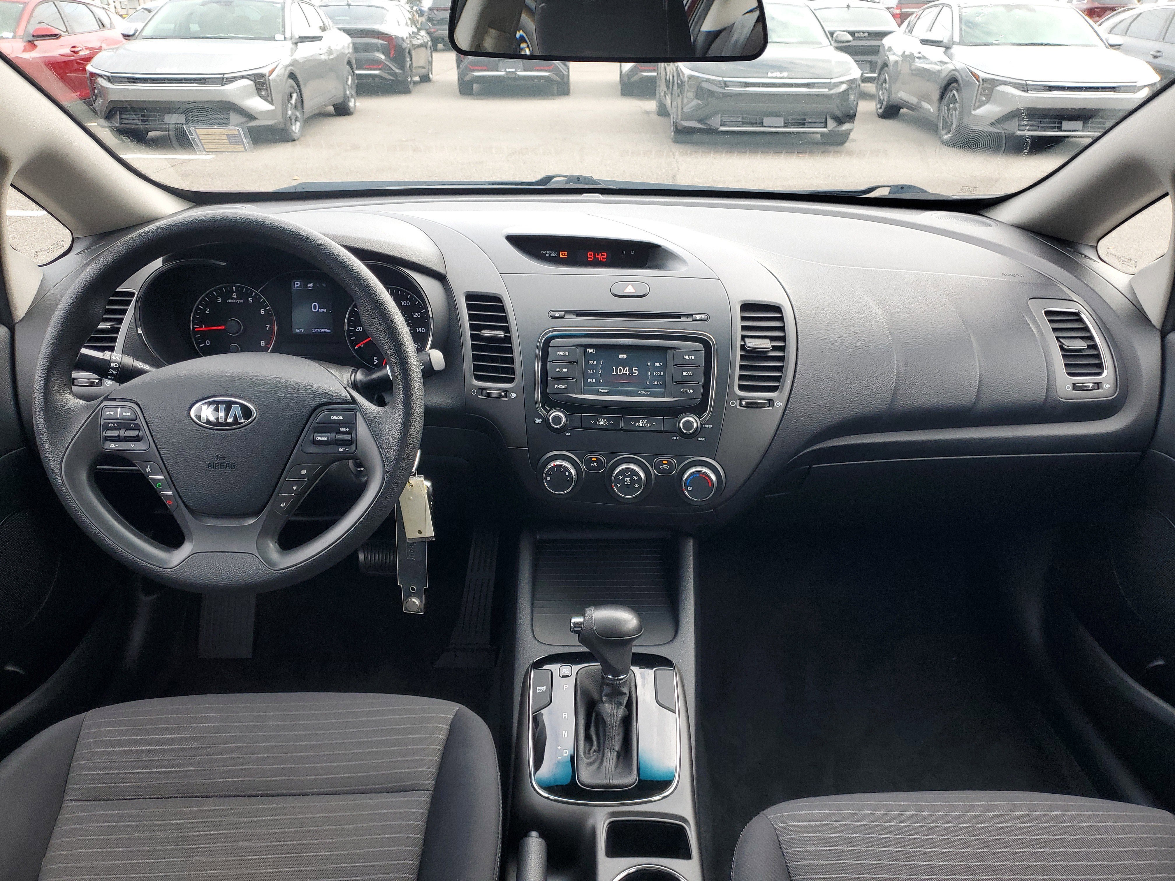 Used 2017 Kia Forte LX w/ LX Popular Package image 16