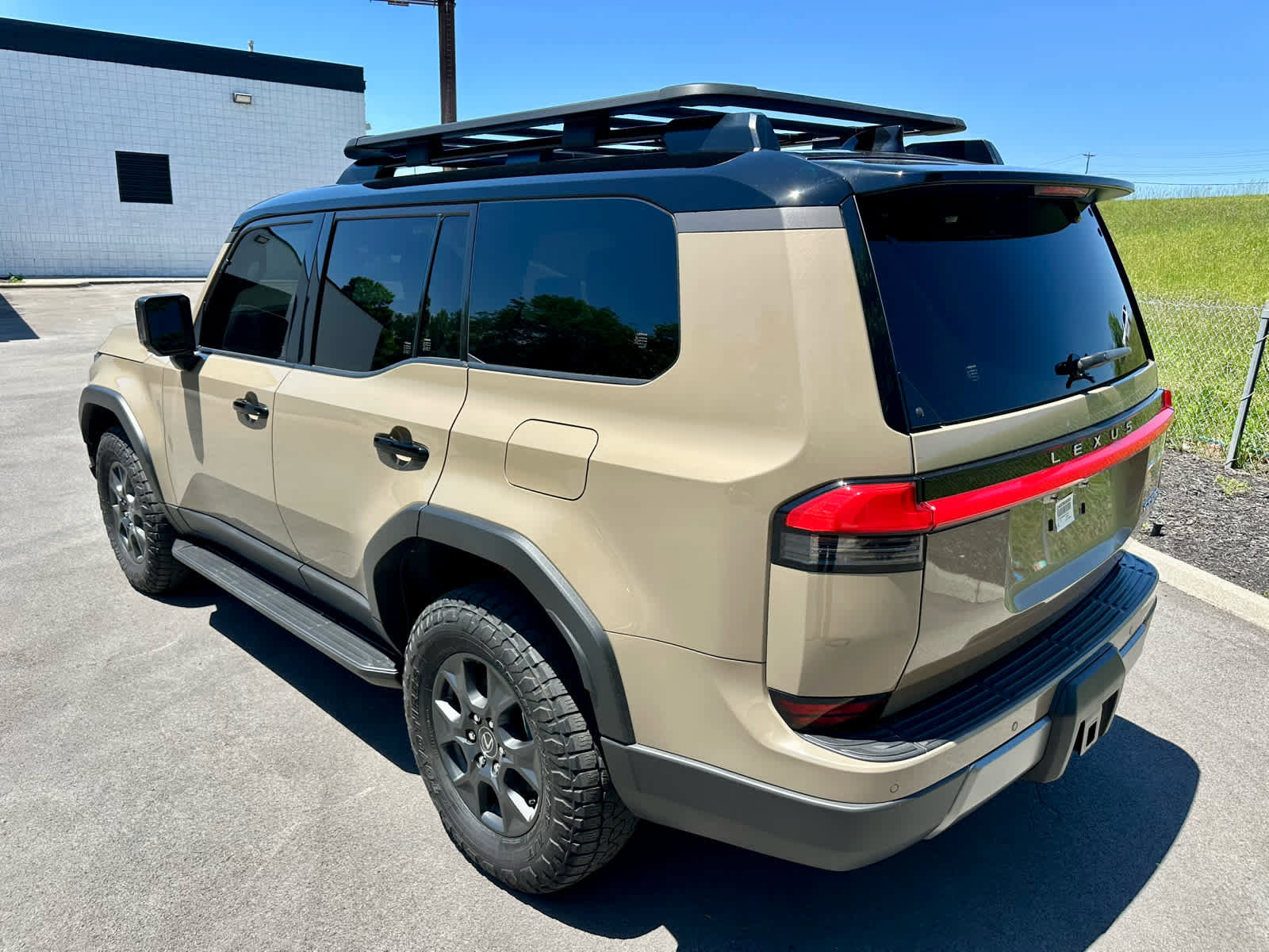 Used 2024 Lexus GX 550 AWD/4WD image 7