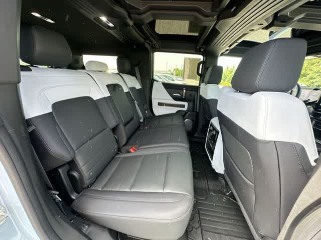 Used 2024 GMC Hummer EV 2X AWD/4WD image 25