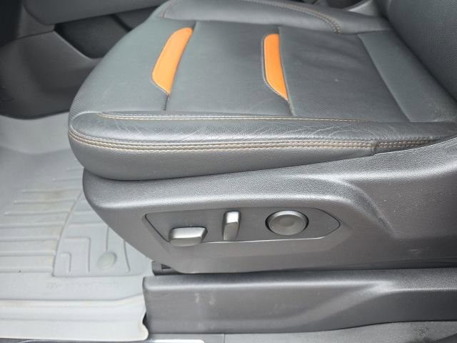 Used 2025 GMC Sierra 2500 AT4 w/ Technology Package image 21
