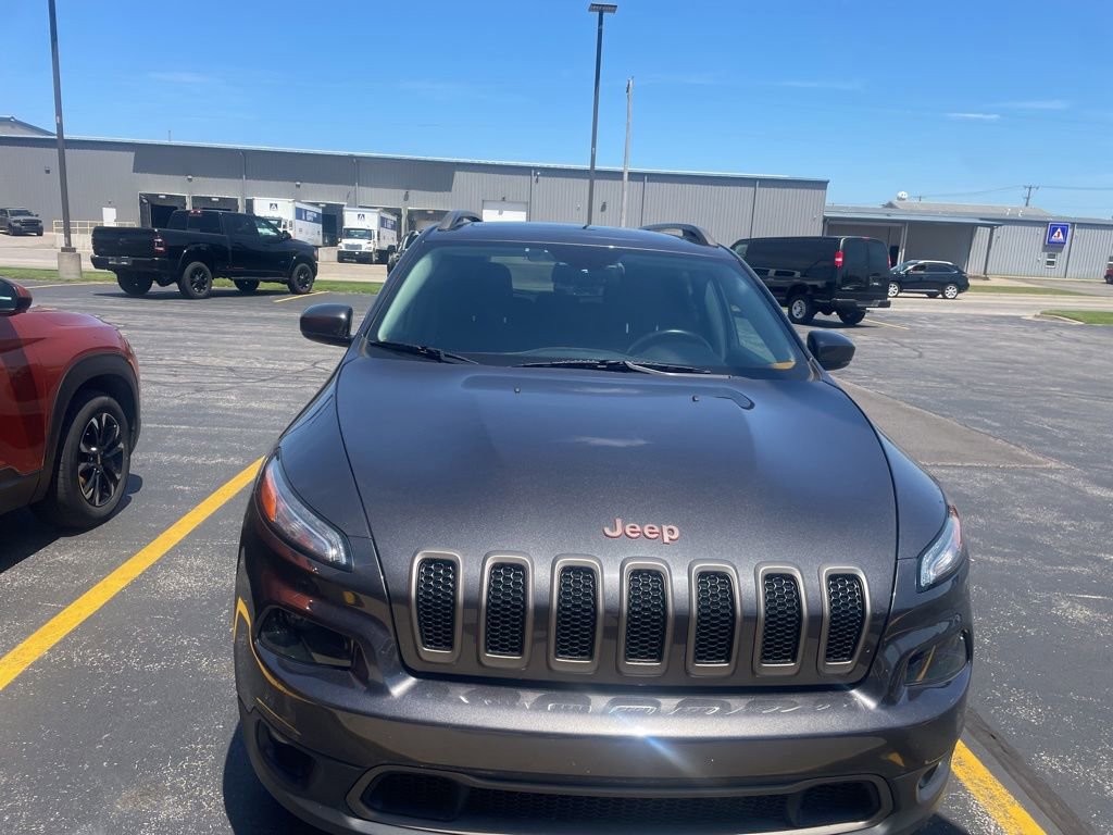 Used 2016 Jeep Cherokee 75th Anniversary AWD/4WD image 3