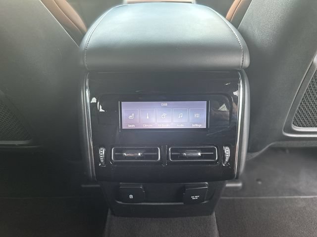Used 2023 Lincoln Aviator Reserve w/ Equipment Group 201A RWD image 25