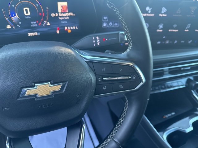Used 2025 Chevrolet Traverse LT image 30