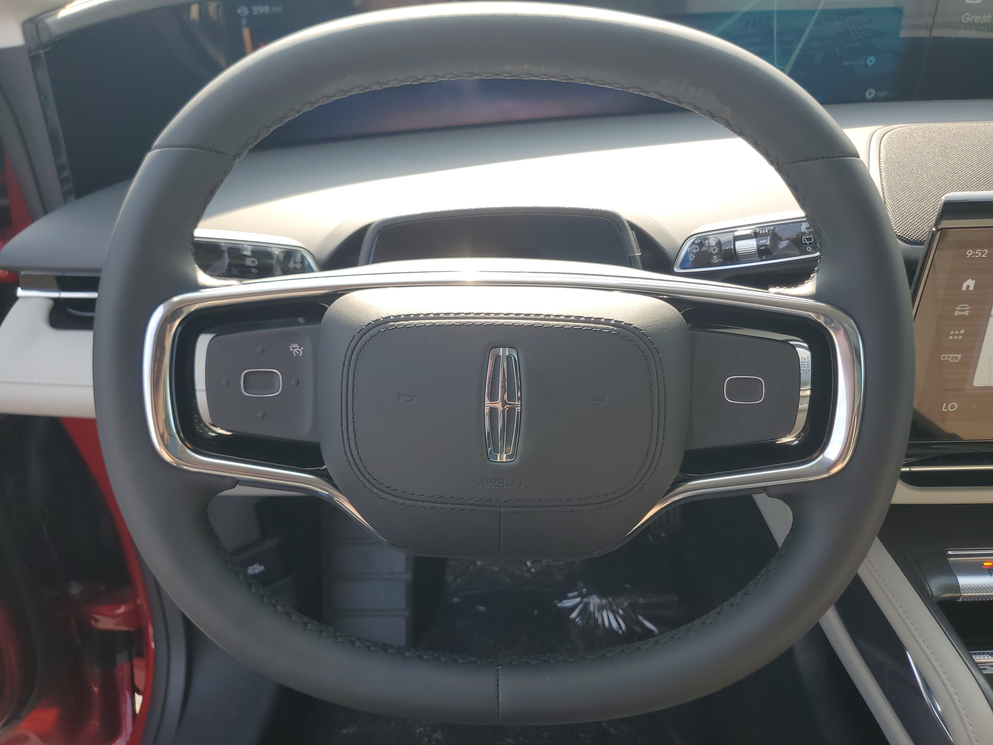 New 2026 Lincoln Nautilus Reserve AWD/4WD image 16