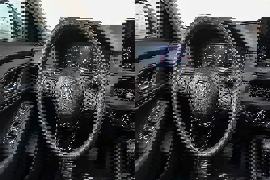 New 2025 Honda Accord SE image 16