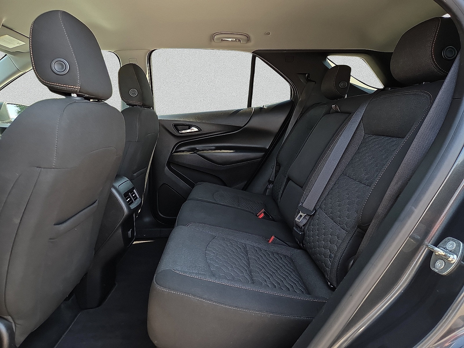 Certified 2018 Chevrolet Equinox LT AWD/4WD image 10