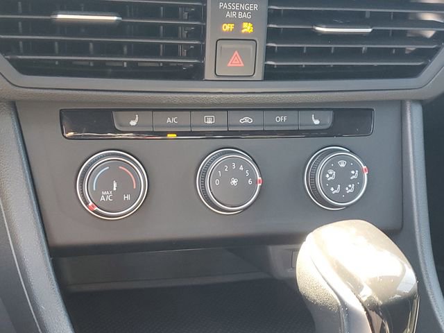 Used 2024 Volkswagen Jetta Sport image 20