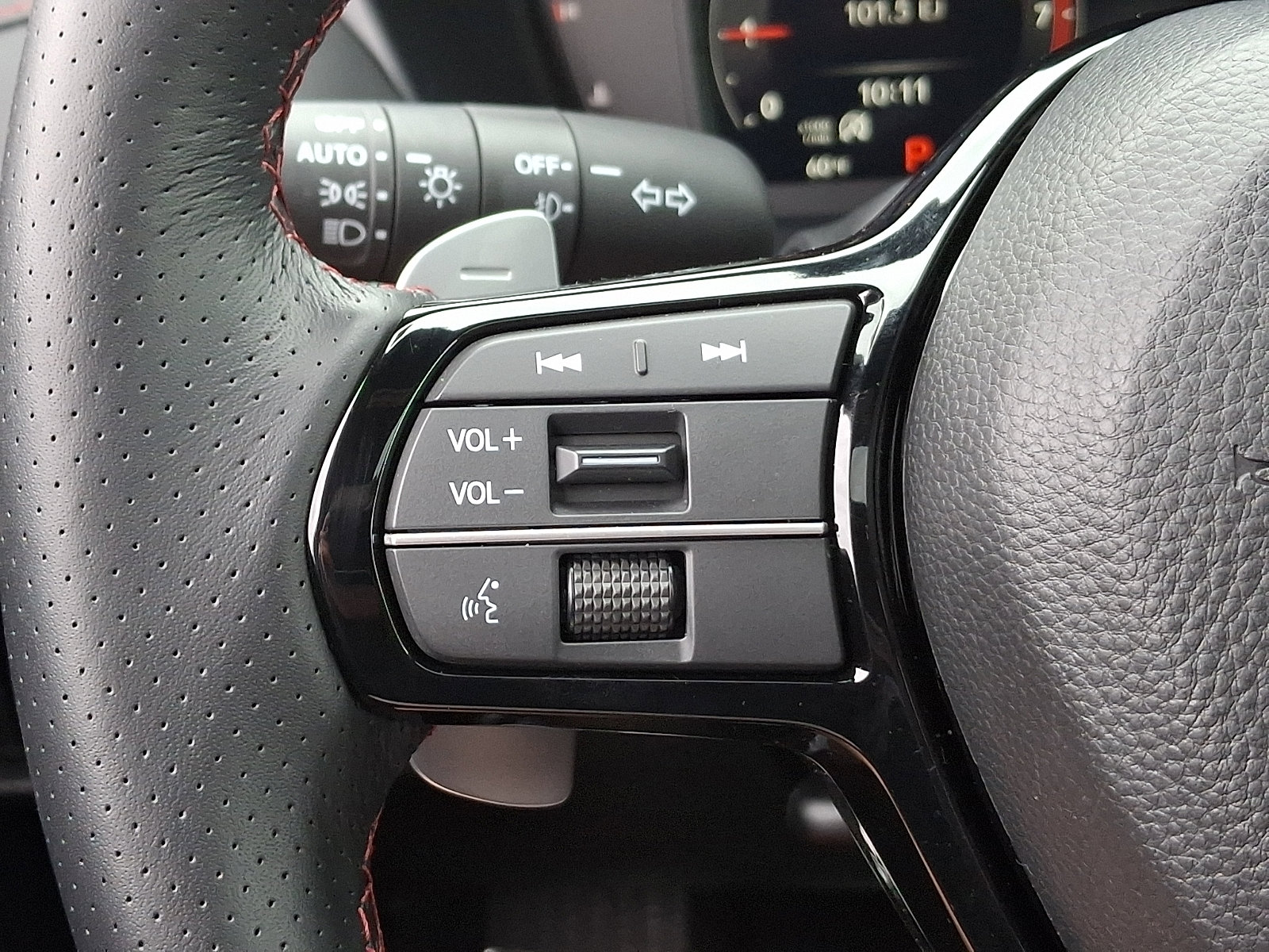 Certified 2025 Acura ADX A-Spec AWD/4WD image 21