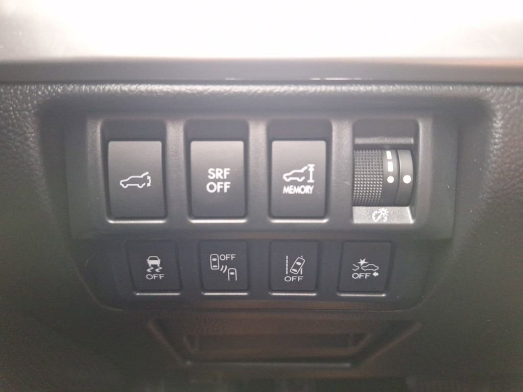 Used 2017 Subaru Outback 2.5i Limited image 25