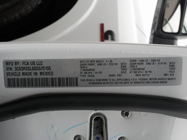 Used 2025 RAM 3500 Limited image 33