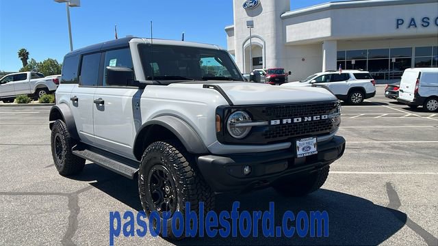 New 2026 Ford Bronco Outer Banks w/ Sasquatch Package