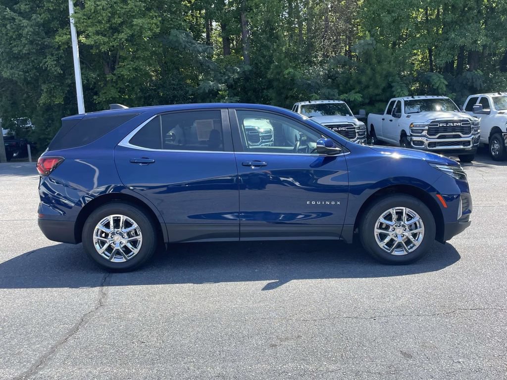 Used 2022 Chevrolet Equinox LT AWD/4WD image 9