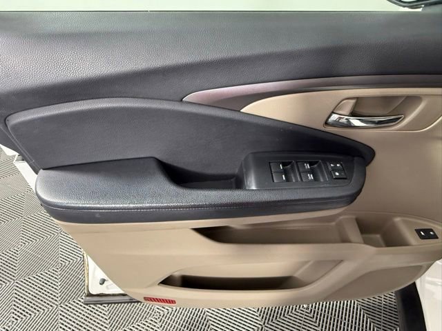 Used 2016 Honda Pilot EX-L image 14