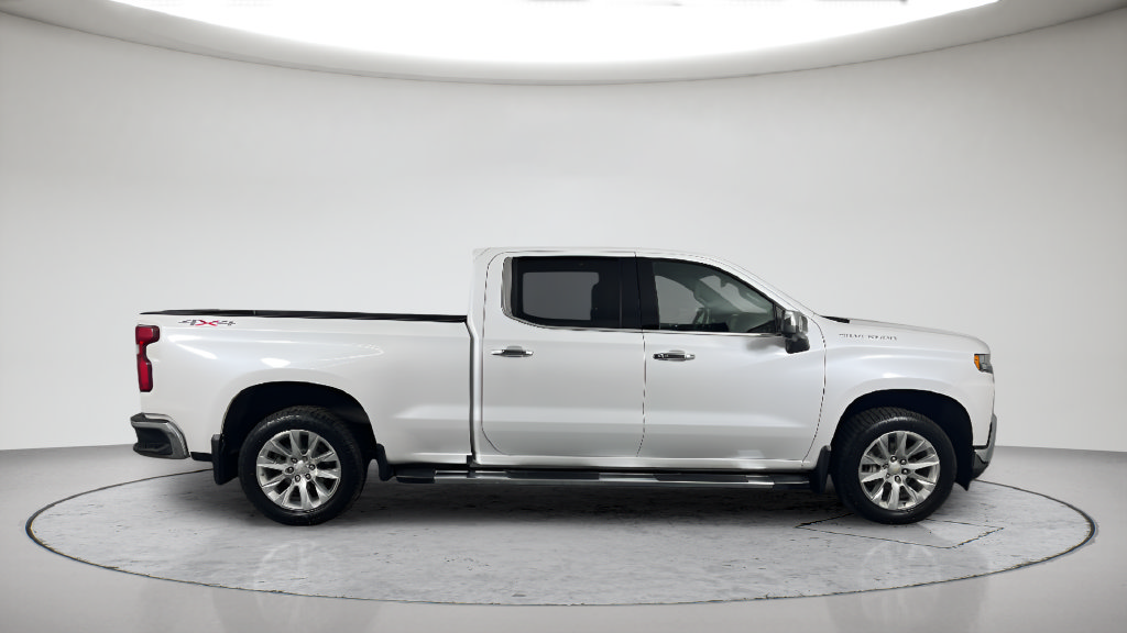 Used 2020 Chevrolet Silverado 1500 LTZ w/ LTZ Plus Package AWD/4WD image 7