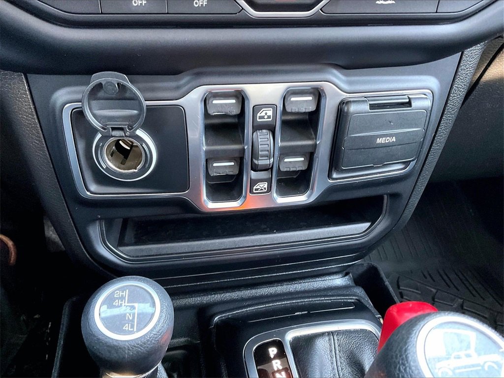 Used 2020 Jeep Gladiator Sport w/ Quick Order Package 24S image 24