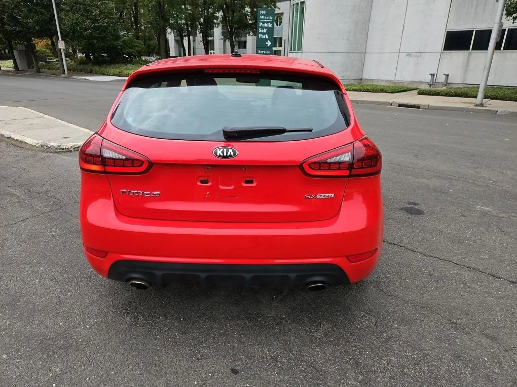 Used 2015 Kia Forte SX image 8