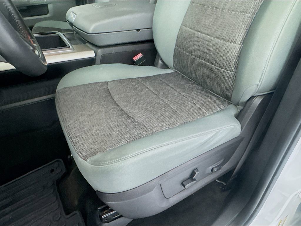 Used 2015 RAM 1500 Outdoorsman image 23