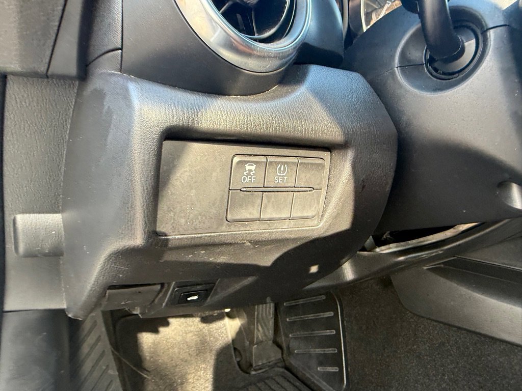 Used 2017 FIAT 124 Spider Lusso image 16