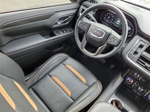Used 2023 GMC Yukon AT4 image 16