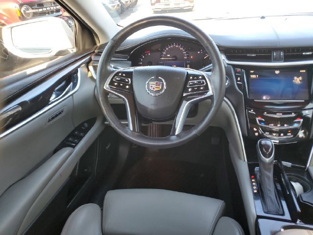 Used 2013 Cadillac XTS Luxury AWD/4WD image 13