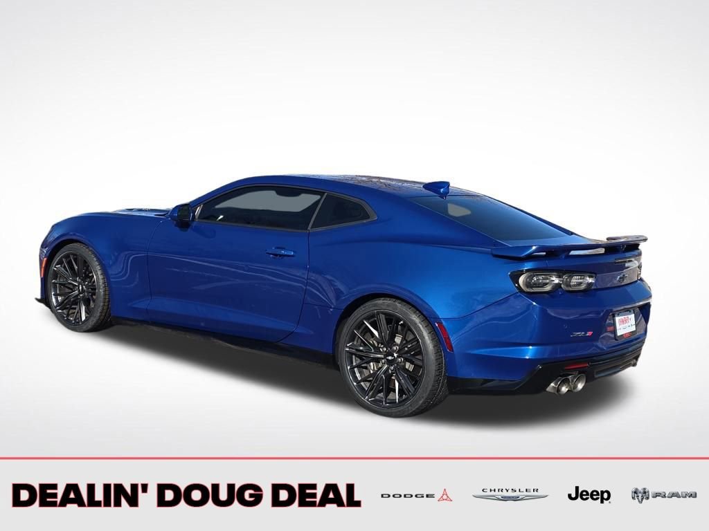 Used 2019 Chevrolet Camaro ZL1 image 3