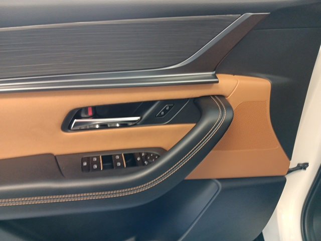 New 2025 MAZDA CX-70 3.3 Turbo S w/ Premium Plus image 17