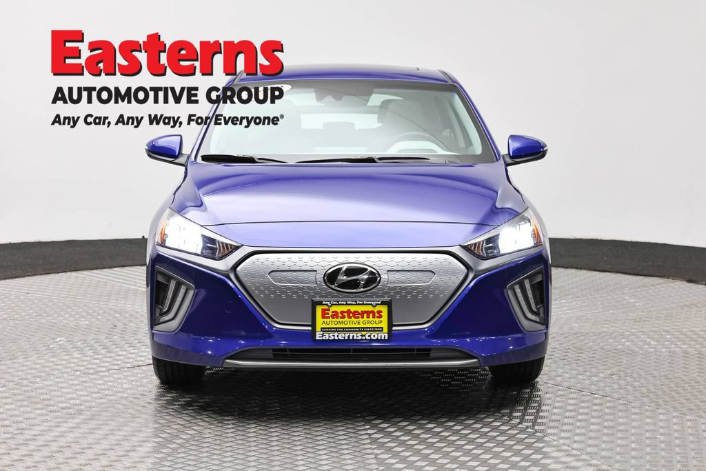 Used 2020 Hyundai Ioniq Limited FWD image 2